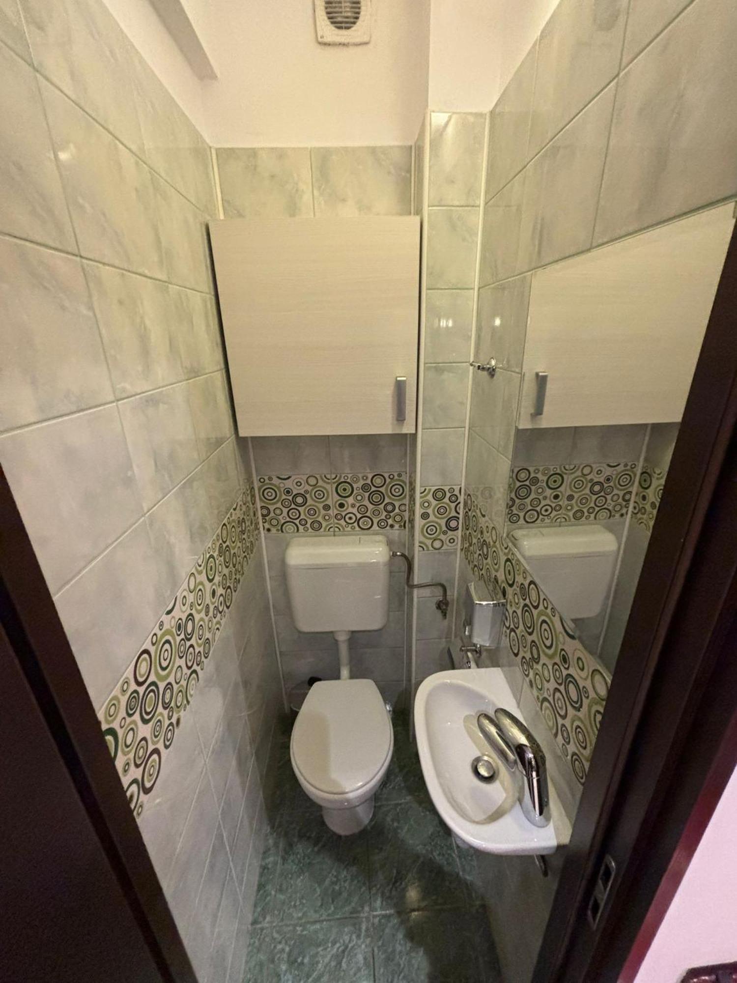 Conta Apartment Bukarest Exteriör bild